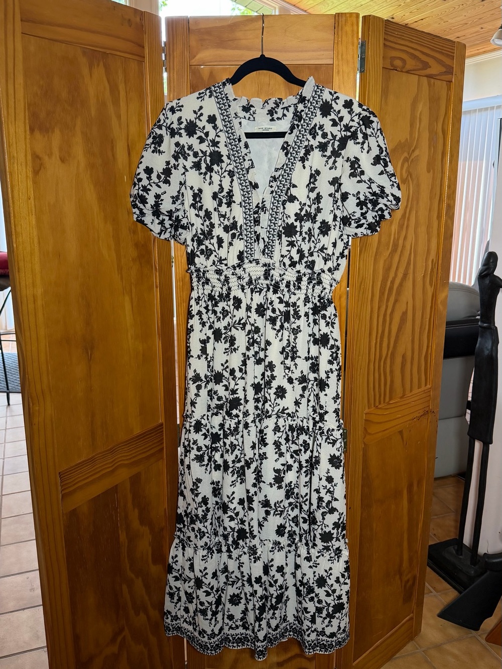 Max Studio Black & Off-White Floral Tiered Maxi Dress| Sz XL| Cottagecore| Boho